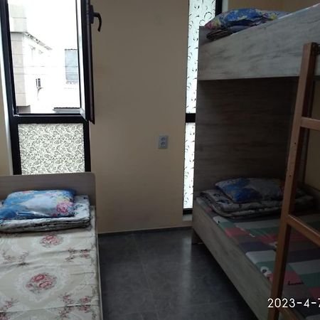 Tastaq Hostel Almaty Exteriér fotografie