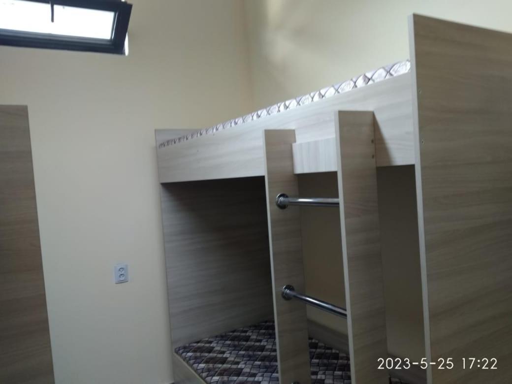 Tastaq Hostel Almaty Exteriér fotografie
