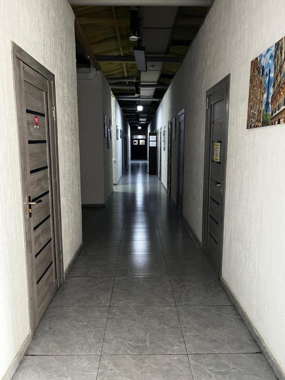Tastaq Hostel Almaty Exteriér fotografie